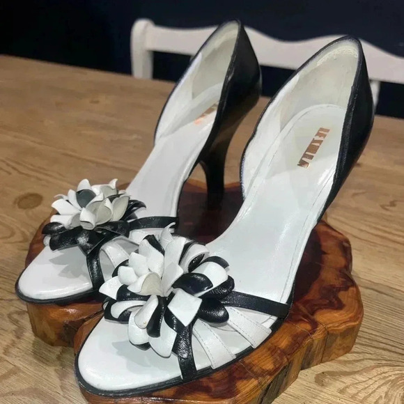 Le silla VTG black & white flower heels size 38 / 7.5 luxury - Picture 2 of 7